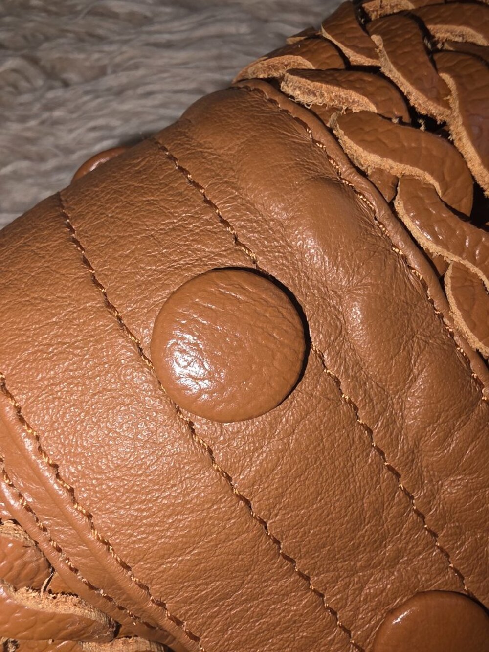 NONchalant Leather Mini - Picture 8 of 11